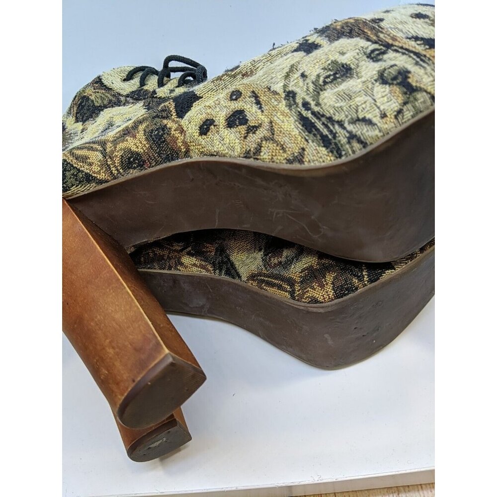 Jeffrey Campbell Lita Fab Platform Tapestry Dog Ankle Boots Lace Up Size 9 - Picture 9 of 9